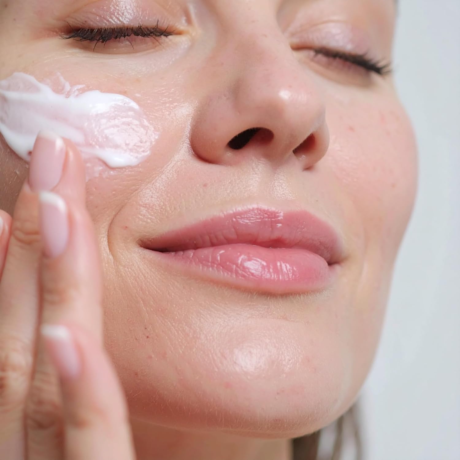 HerbalMatte Licorice Moisturizer | Matte Hydrator for Oily Skin (60mL)